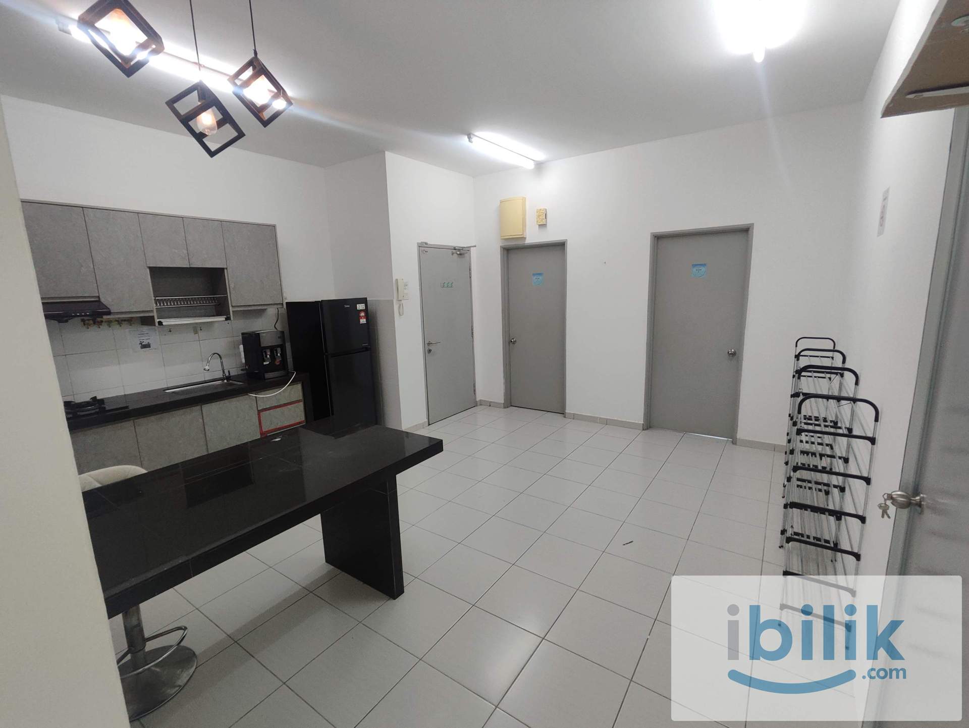 🏠Master Room with A/C at The Zizz, Damansara Damai (Female only) 🏠 - Image 3