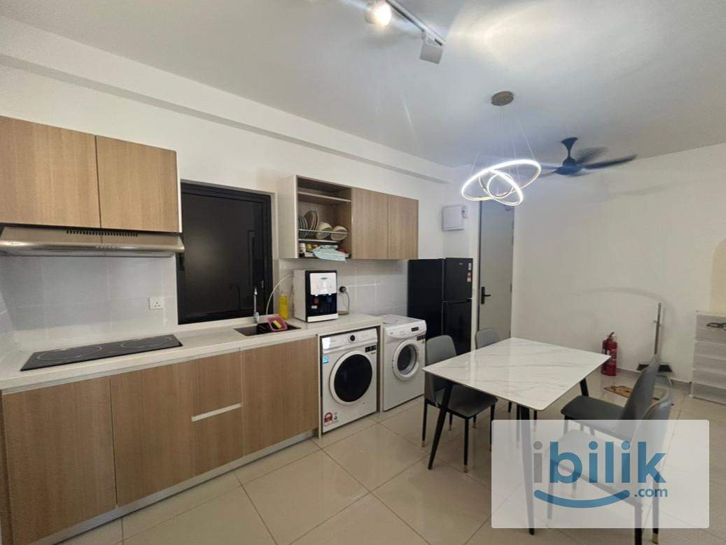 Brand New Single room in One Equine Residence - Image 1