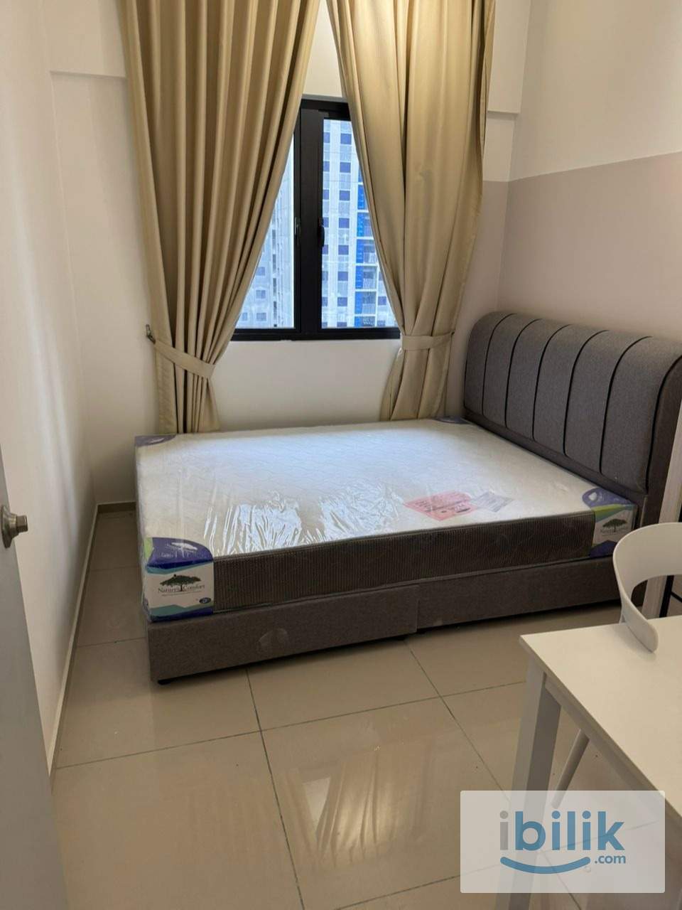 Brand New Single room in One Equine Residence - Image 2