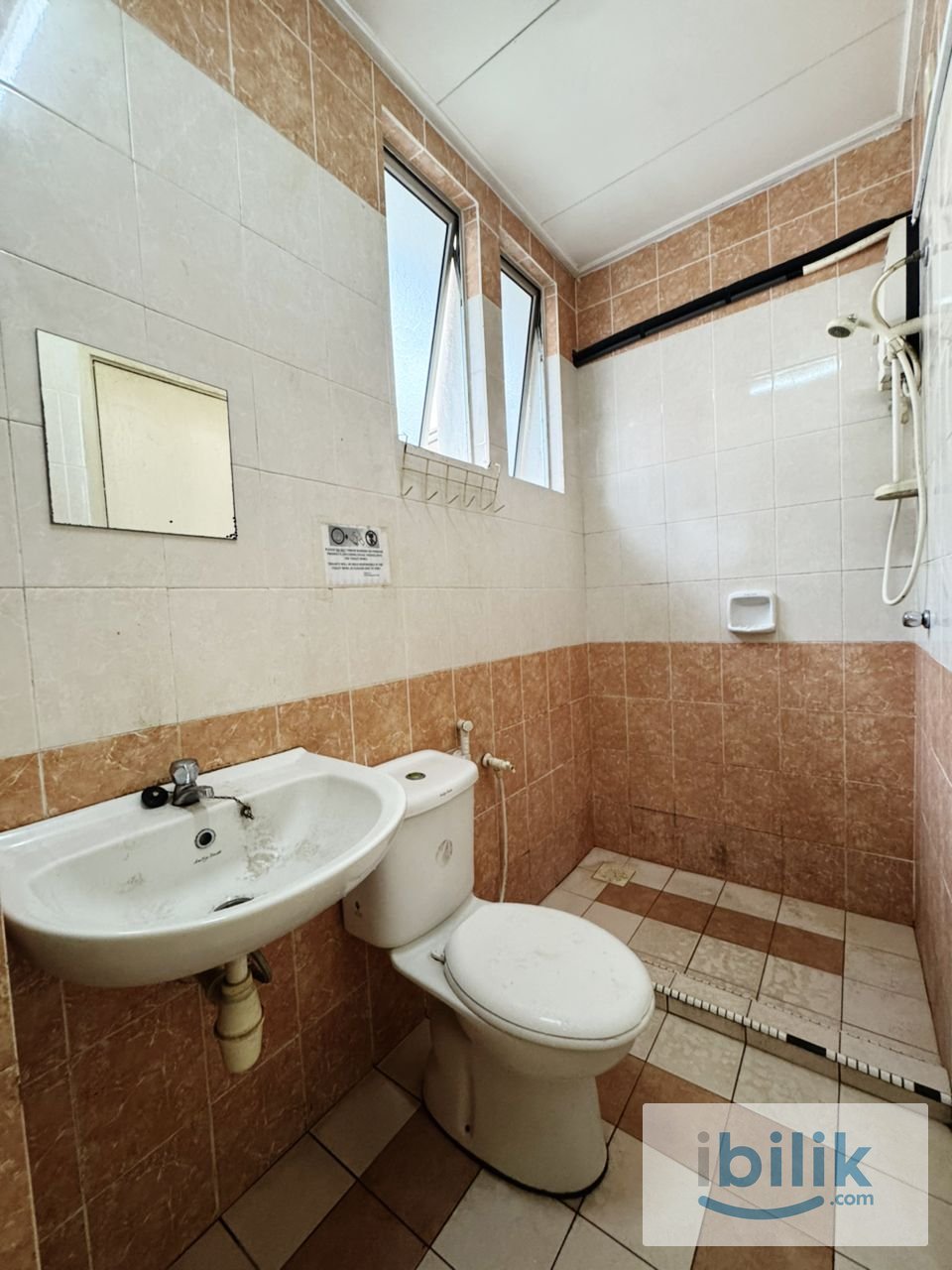 Sungai Buloh Bukit Rahman Putra Middle Bedroom For Rent  - Image 5