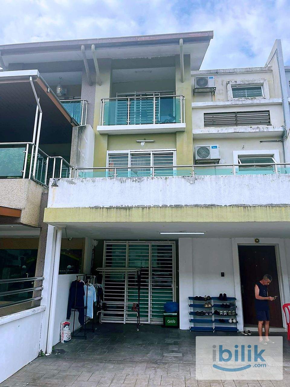 Kepong Fadason middle room for rent - Image 2