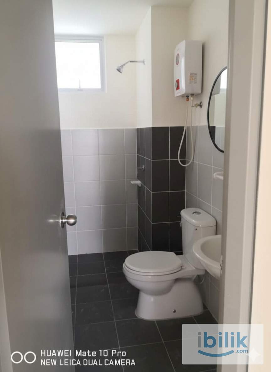 Masterbed Room- 👩female unit🌸 📍 Eco Business Park,Puncak Alam/ Elmina 📌Close to Workplace - Image 2