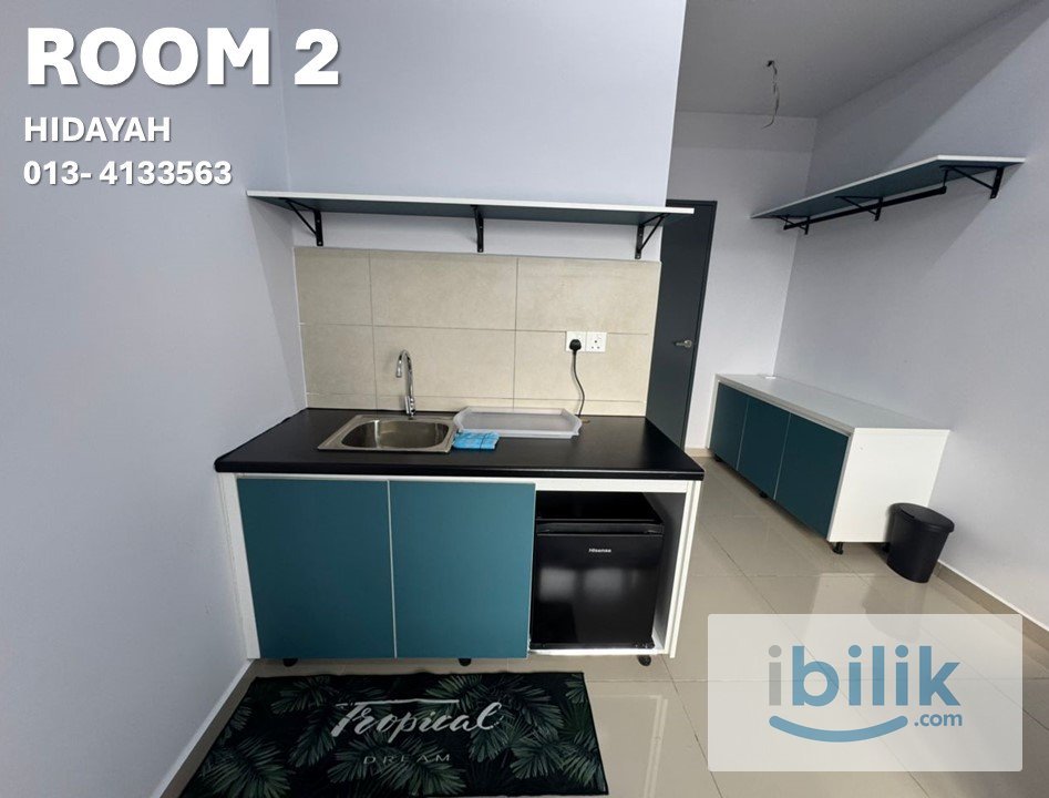 Female MIDLAND CITY @ SEMENYIH NEW UNIT ROOM 2 - POOL VIEW - Image 3