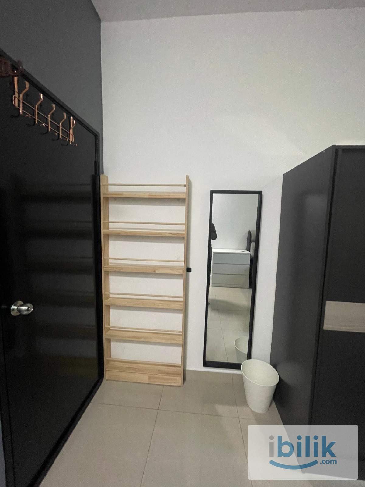 Male ROOM 1 - Condominium Cenderasari Perdana - Image 3
