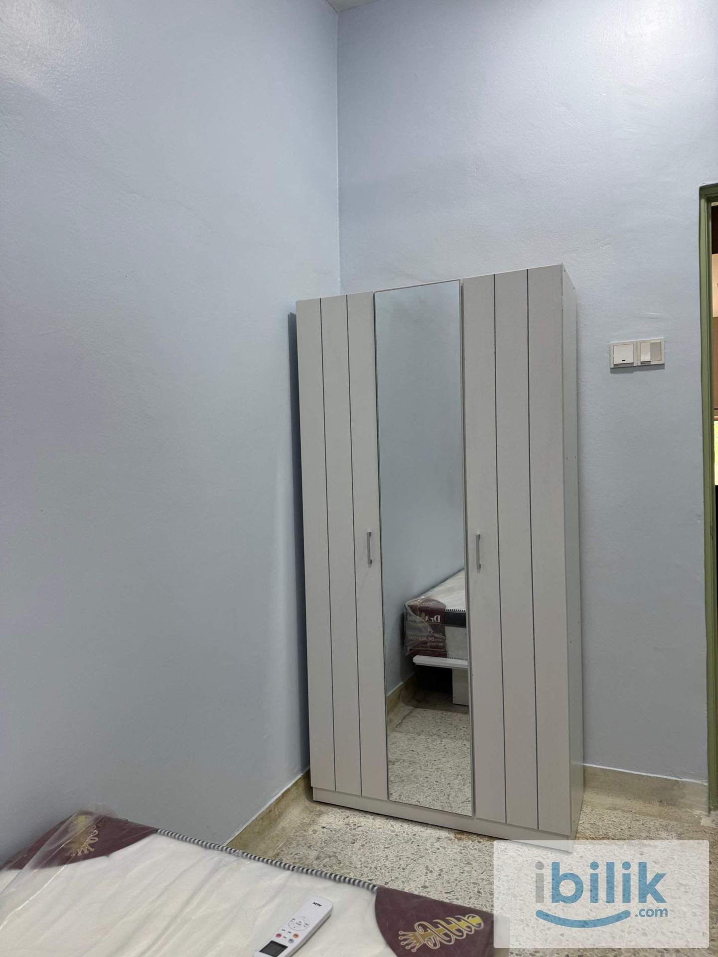 Single Bedroom (Small Room)   - Image 3