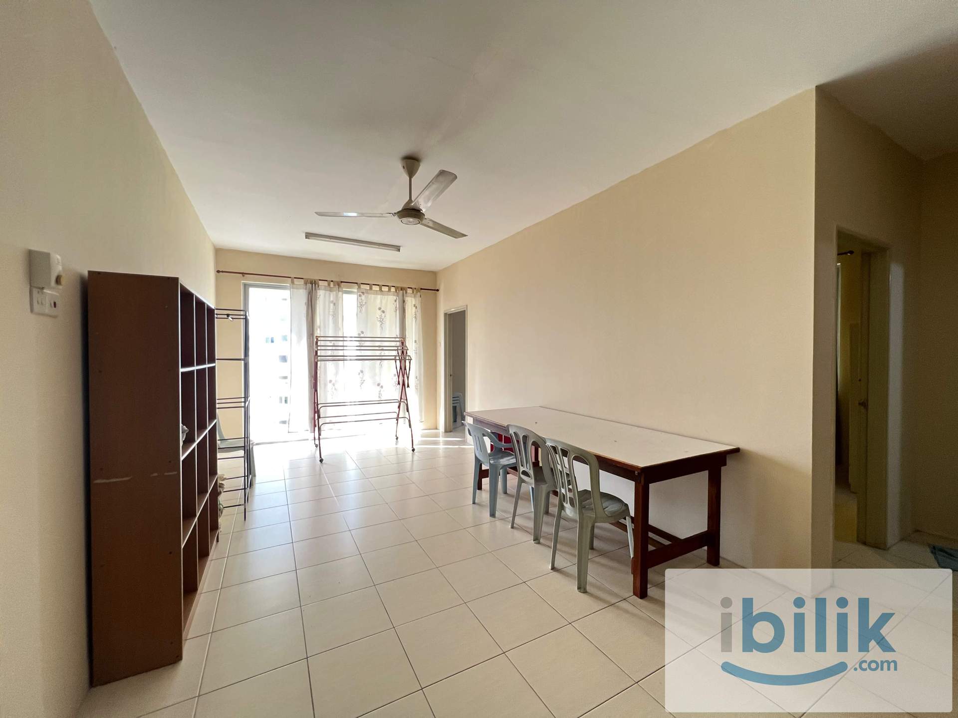 Medium room, female unit, setapak, danau Kota, near pv128 - Image 3