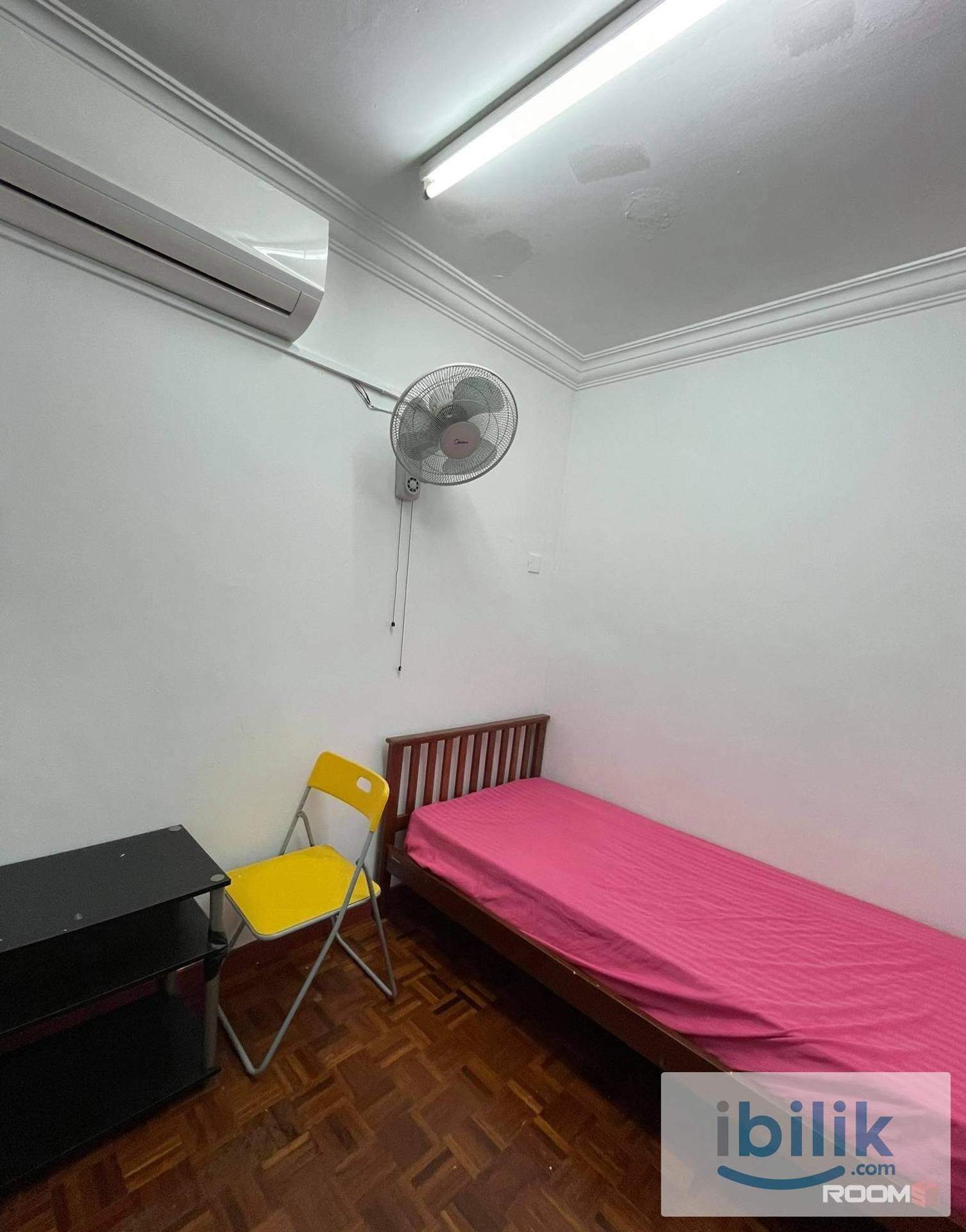 LIMITED OFFER📍Near INTI College. Middle Room Rent in SS15 - Image 1
