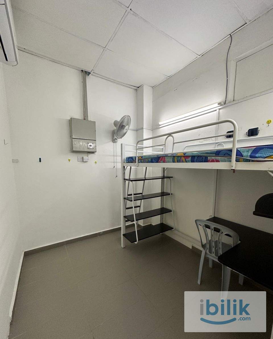 Room + AirCond for Rent at Damansara Utama near to Starling mall - Image 1