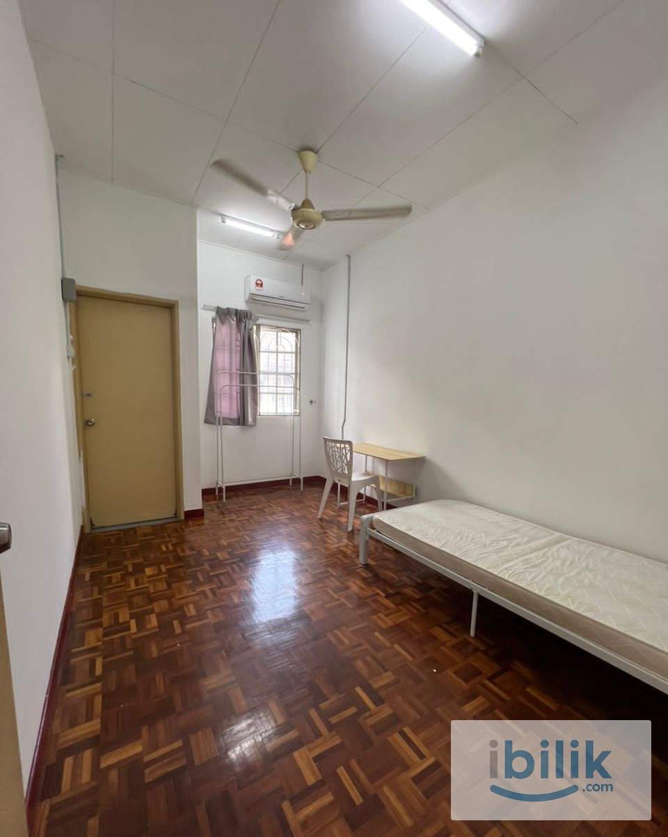 Room for rent in Damansara up town - Image 1
