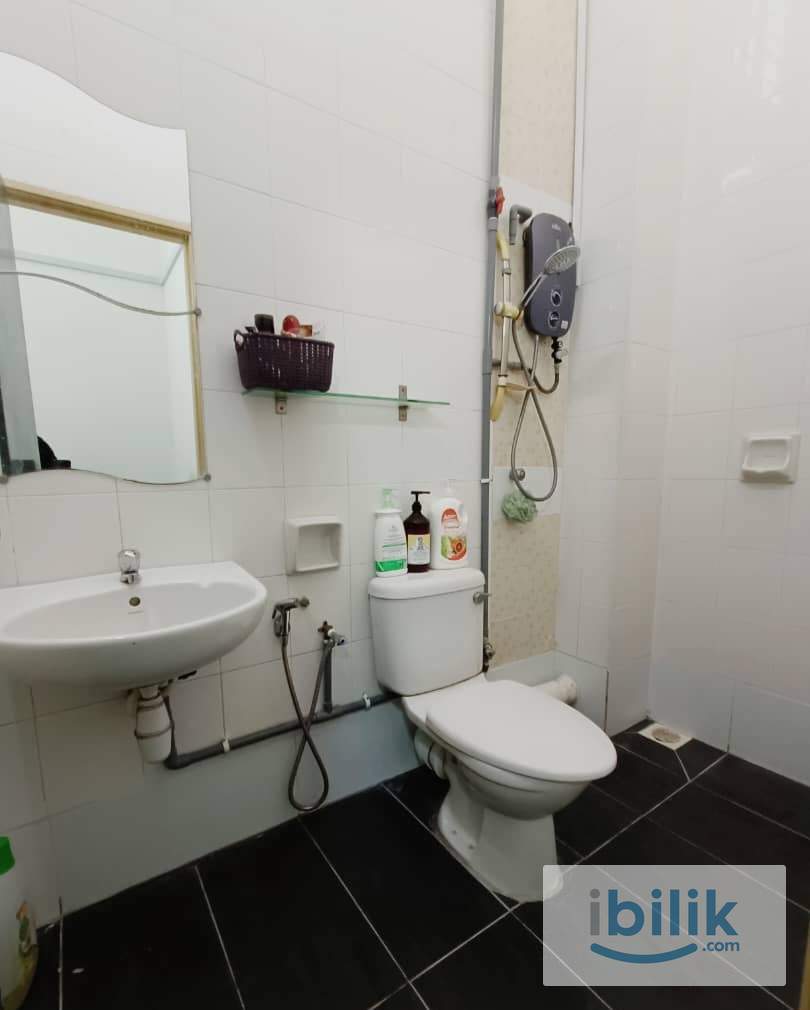 Room for rent in Damansara up town - Image 2