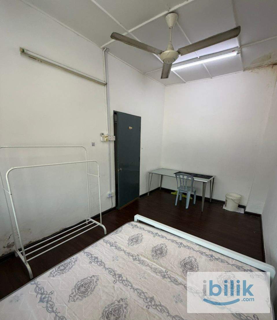 LOW DEPOSIT🏠SS2 PETALING JAYA COUPLE ROOM FOR RENT🎎PARKING EAZY - Image 2
