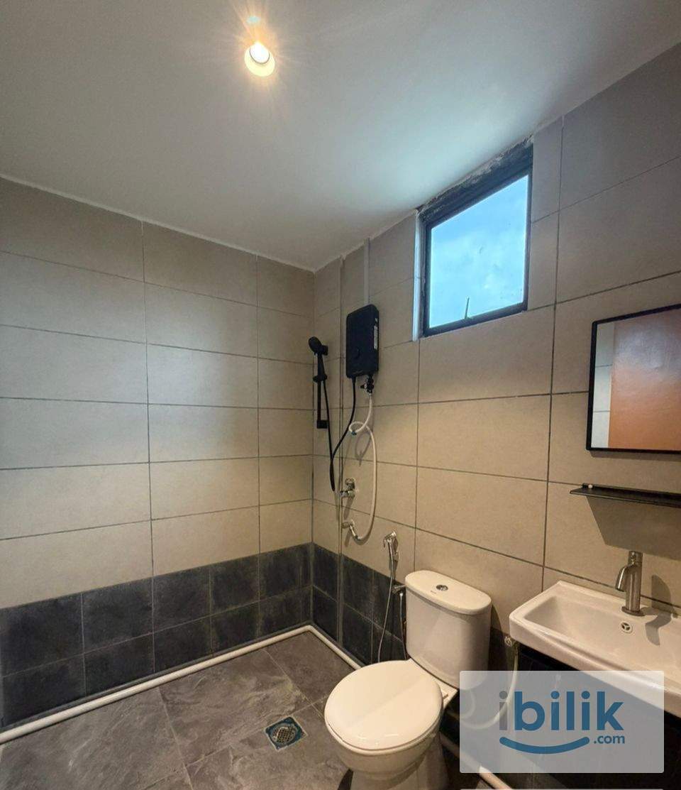 LOW DEPOSIT🔥🚩SS21 DAMANSARA UPTOWN SPACIOUS QUEENBED MIDDLE ROOM FO RENT🏠WALKING TO UPTOWN , THE STARLING MALL✨ - Image 3