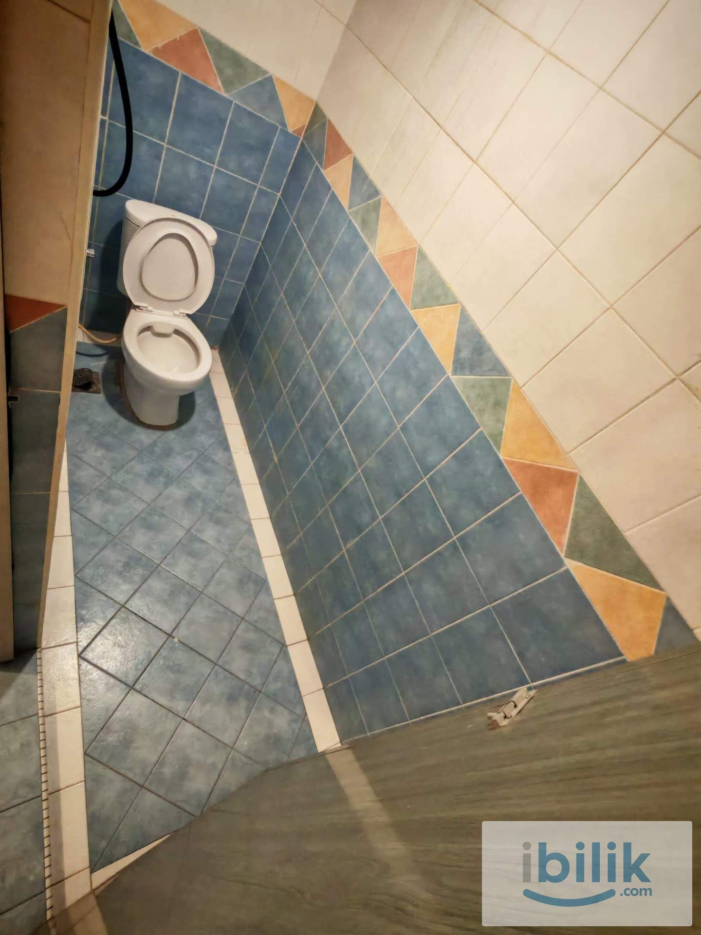 Single Room for Rent at SS2,PETALING JAYA with Free WiFi - Image 1