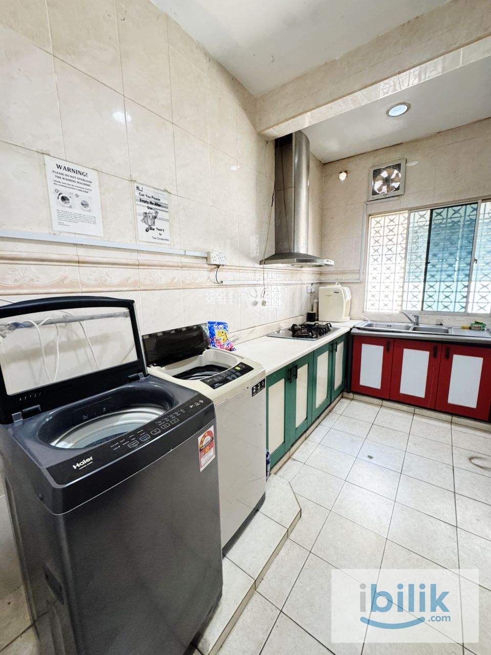 Kota Kemuning Single Room with Attached Bathroom - Image 3