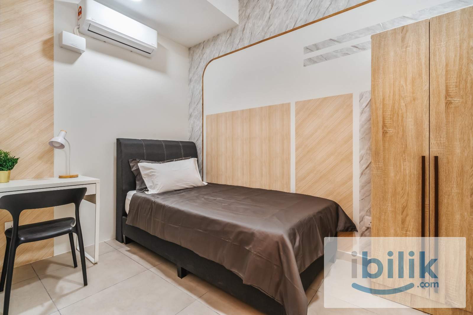Fully furnished single room near MRT - Image 1