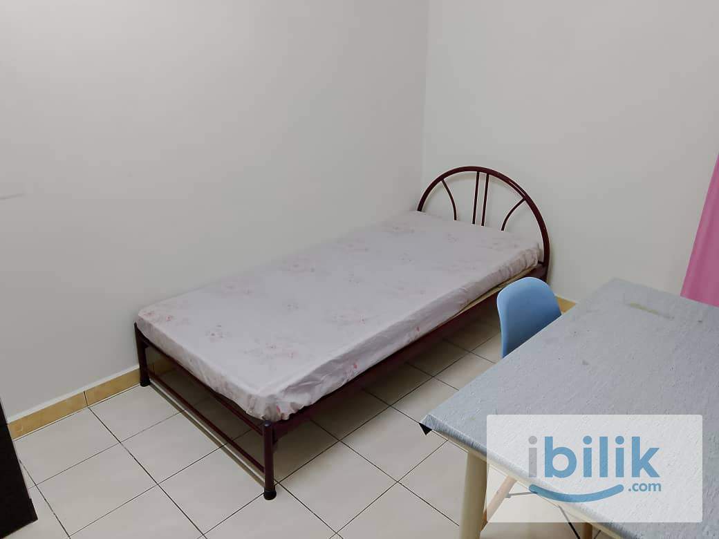 Medium Room to rent in Butterworth  - Image 1