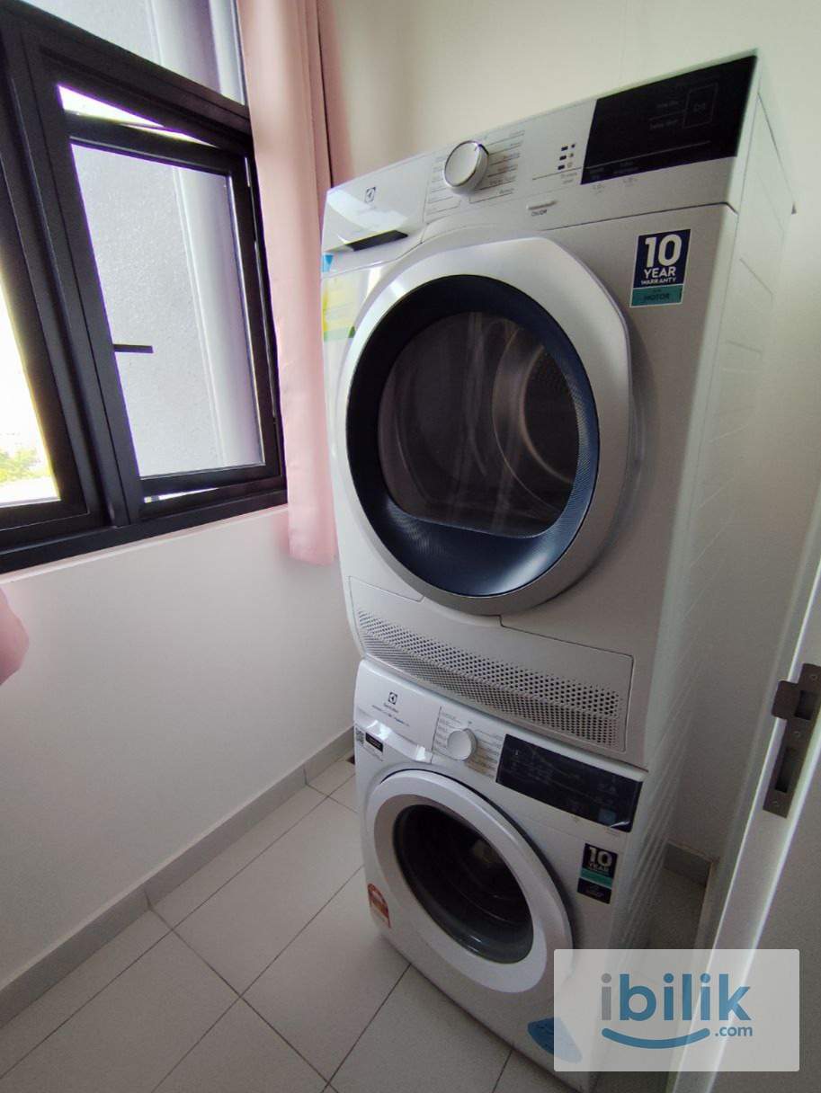 Muhibbah mrt room for rent, Rosewoodz - Image 9
