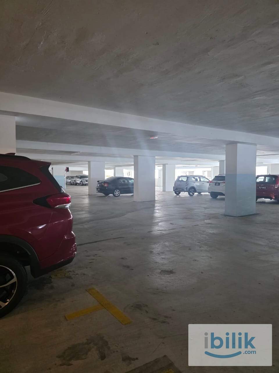Car park for rent - Image 1