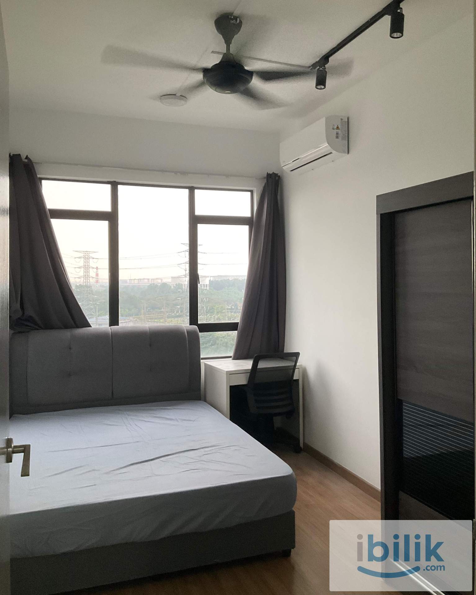 Single Room Short Term Ready Move Nice Loaction Nearby KTM Batu Tiga Shah Alam Zero Security Deposit  - Image 3