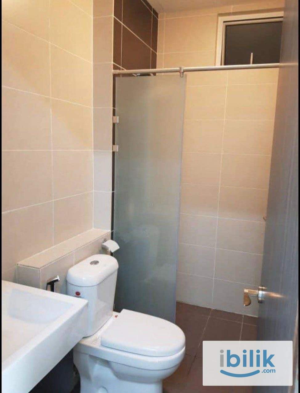 Bilik Sewa Perempuan Damansara Damai Sungai Buloh Condo Apartment - Image 4