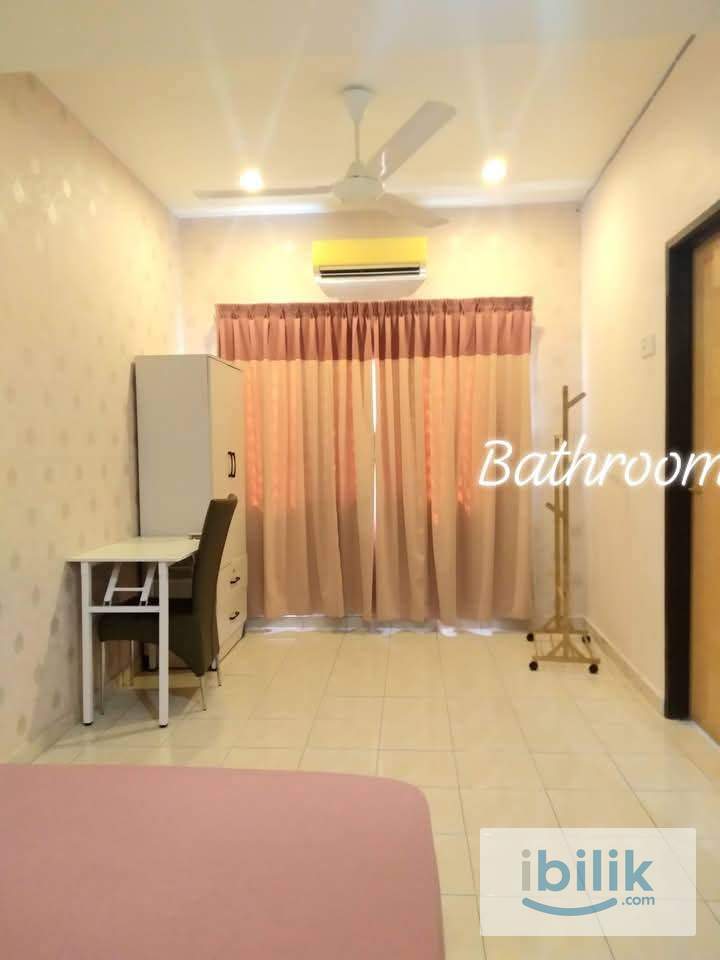 Middle Room attach share bathroom  - Image 1