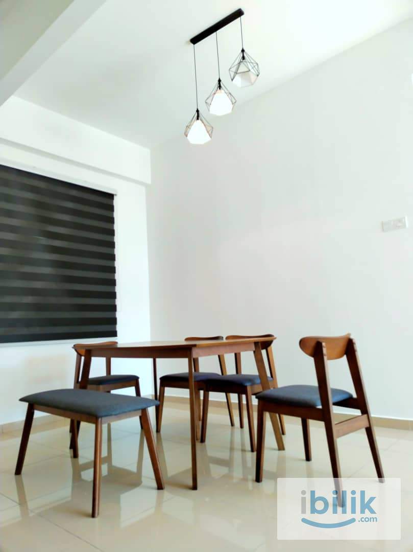 Medium room at ✨Platinum III @ Bayan Lepas✨. ✅Near Penang Airport / ✅Penang Industrial. - Image 6