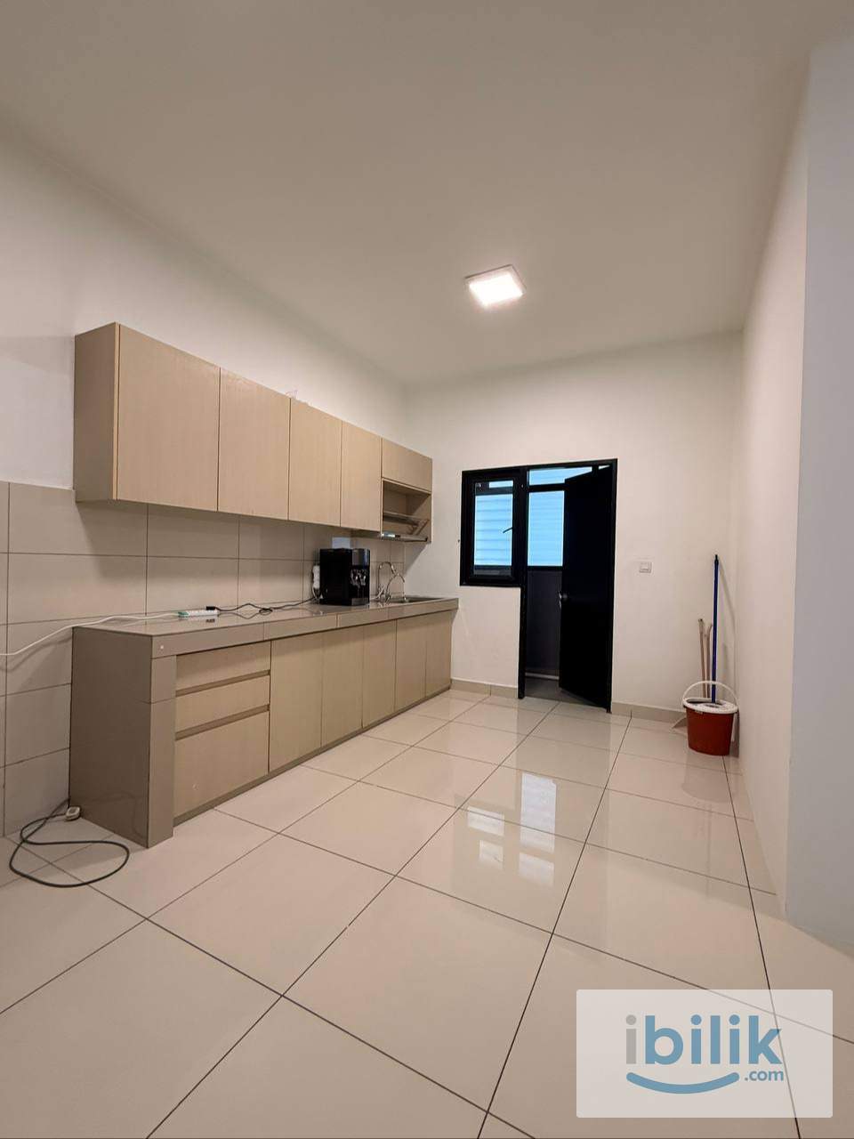 🛏️ Affordable Room @ Bukit Jalil RM700 | Weekly Cleaning + WiFi Included - Image 3