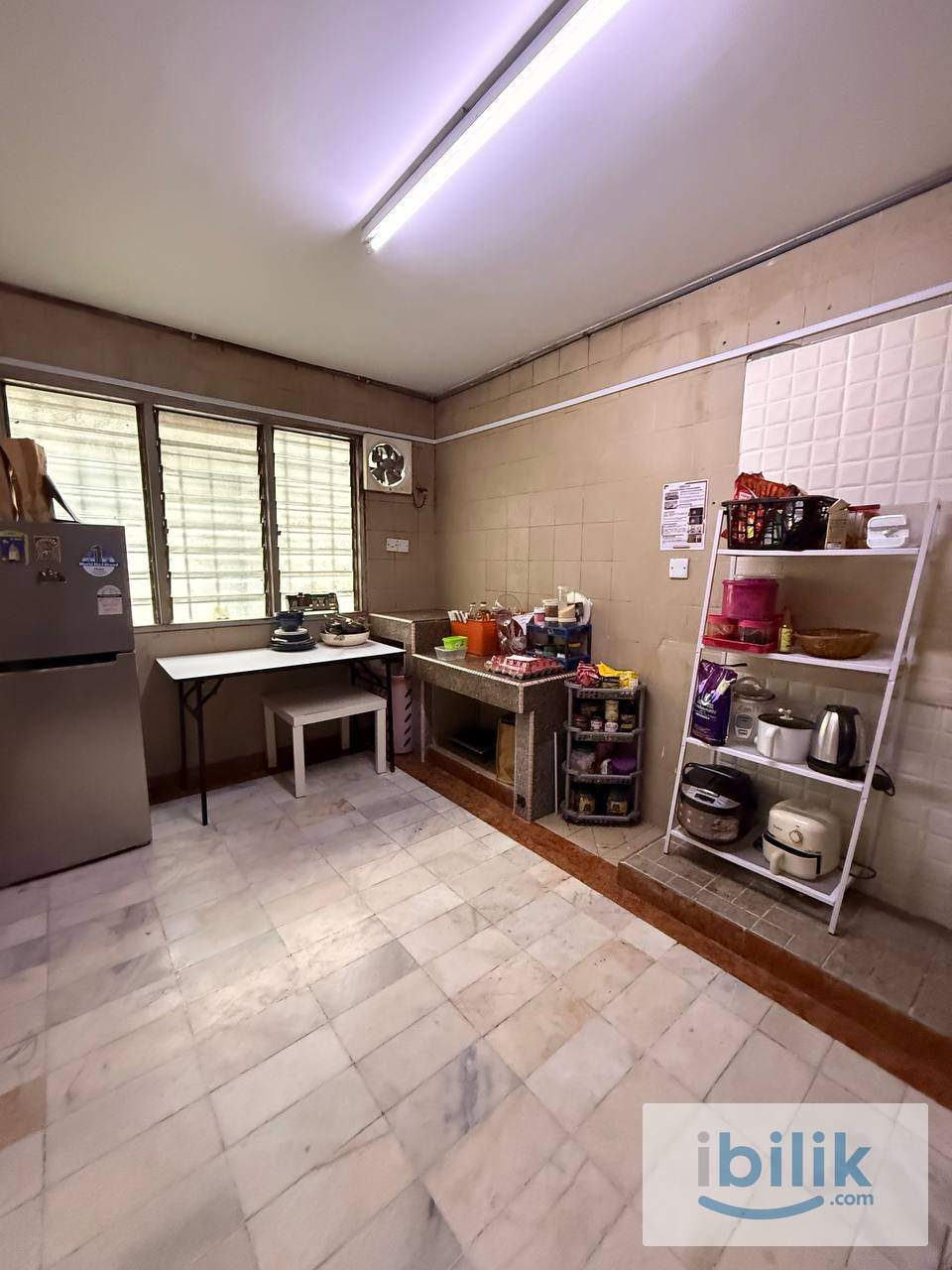🔥 FEMALE ONLY ROOM @ PJS 9 SUNWAY | Walk to Sunway Pyramid & BRT | WiFi Included 🔥 - Image 2