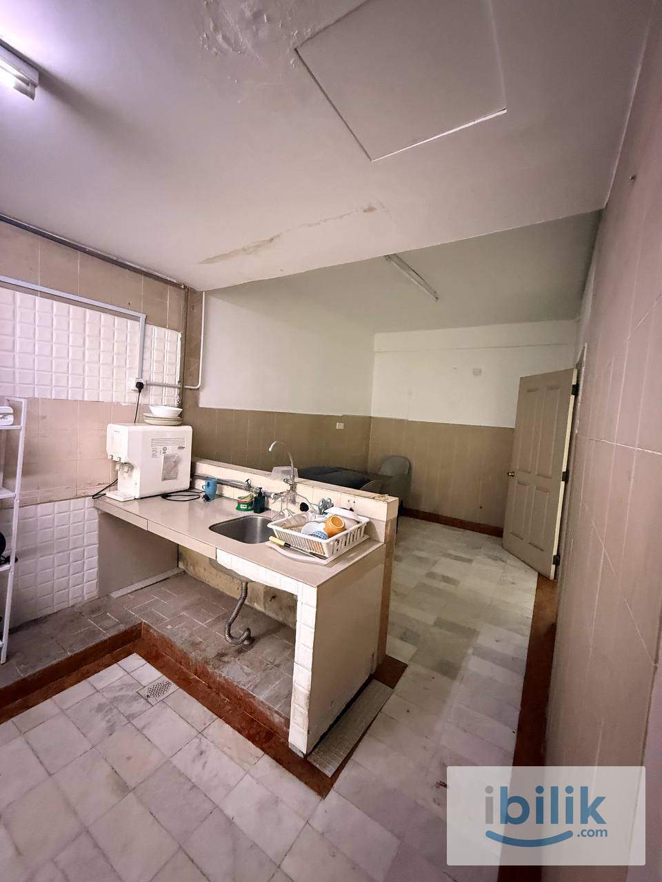 🔥 FEMALE ONLY ROOM @ PJS 9 SUNWAY | Walk to Sunway Pyramid & BRT | WiFi Included 🔥 - Image 4