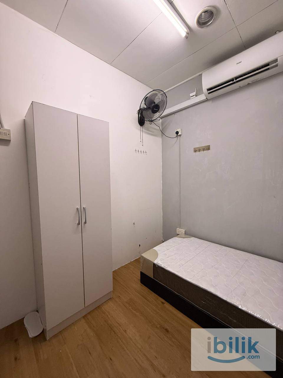 🔥 FEMALE ONLY ROOM @ PJS 9 SUNWAY | Walk to Sunway Pyramid & BRT | WiFi Included 🔥 - Image 3