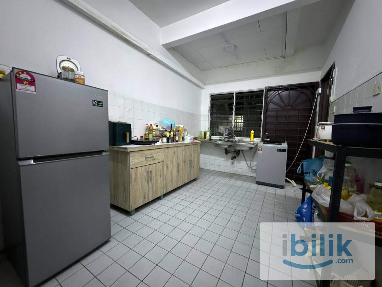 Middle Room RM800 @ Bandar Sunway PJS9 | Walk to Sunway Pyramid - Image 2