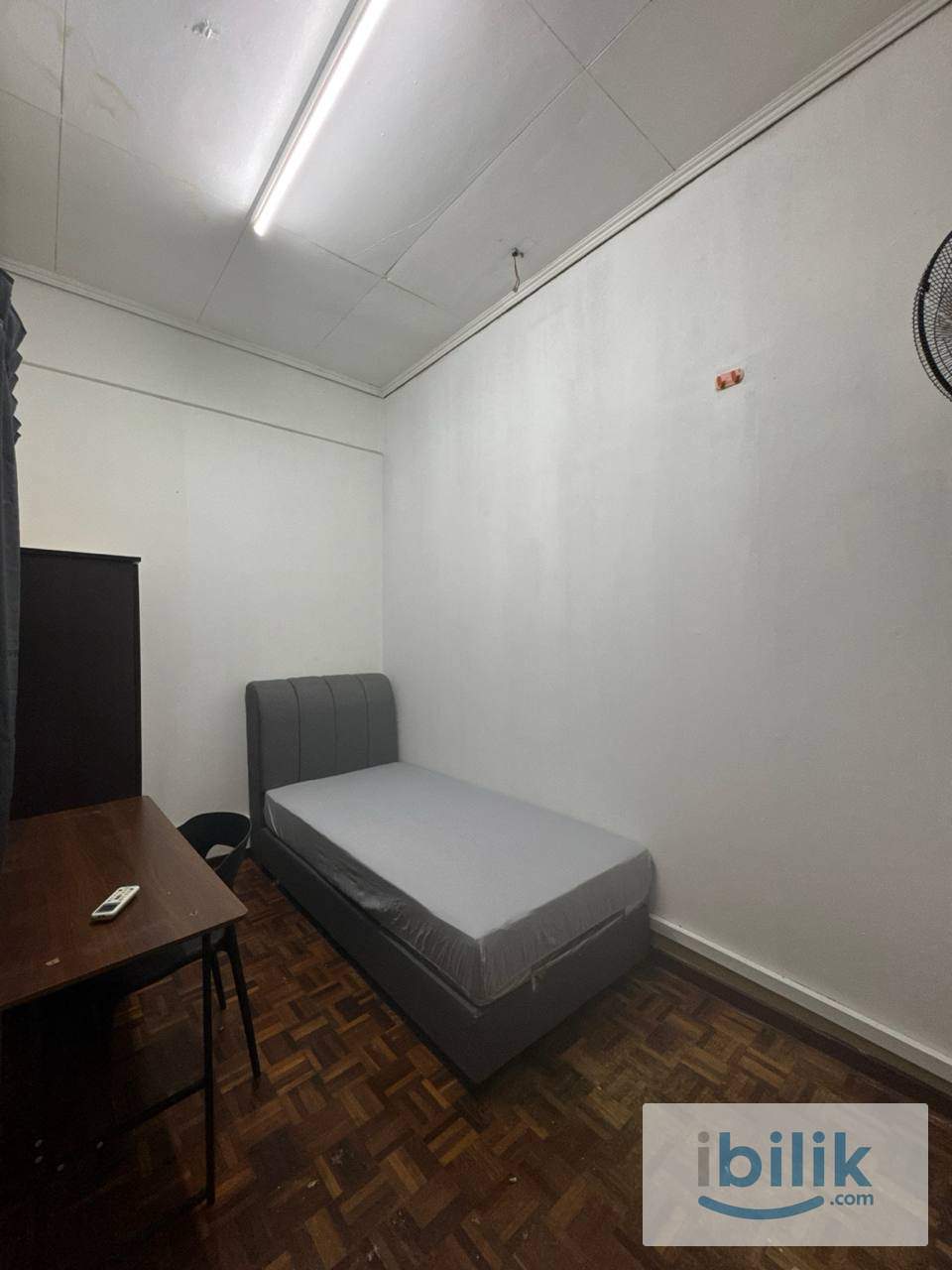 🏡 Fully Furnished Single Room | Near Sunway University & Monash | RM500 - Image 1