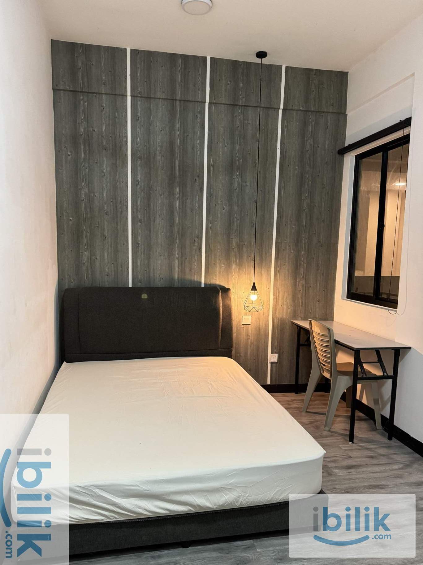 Affordable Middle Room @ D Sands Residence | WiFi Included - Image 1