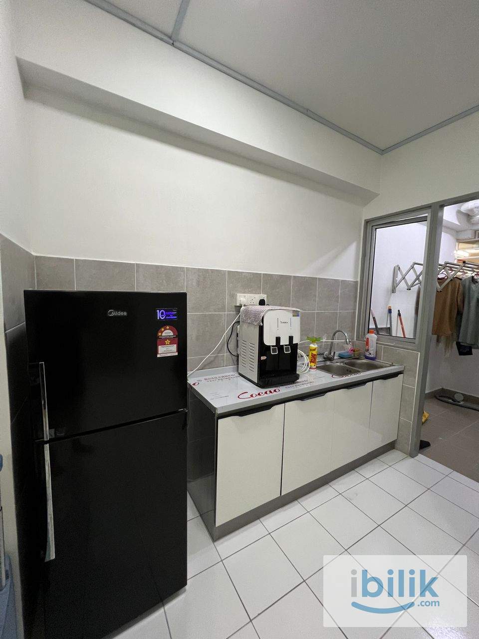 Master Room - Image 3