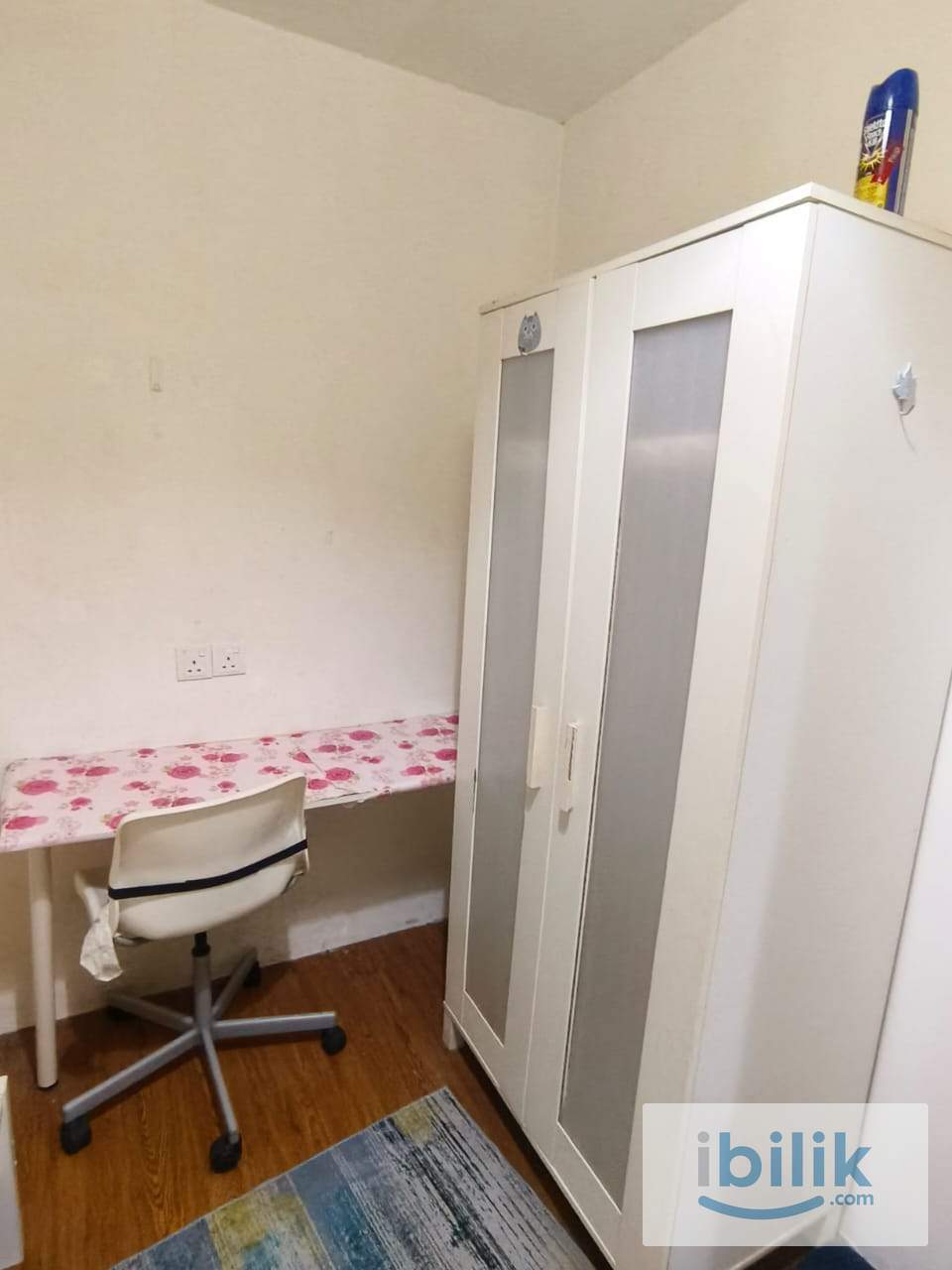 female room sharing bathroom,5 mins walk to IOI puchong LRT station,accept intern student and short term rental(* tnc) - Image 2