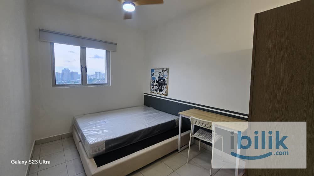 ✨Affordable Fully Furnished Medium Room ✨ @ Riamas Residency, Promotion, New Aircond Wardrobe Table Chair Mattress - Image 1
