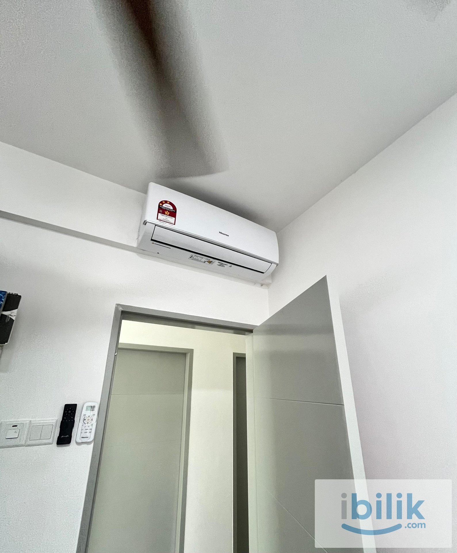 Fairview Residence Single Room for Rent - Image 7