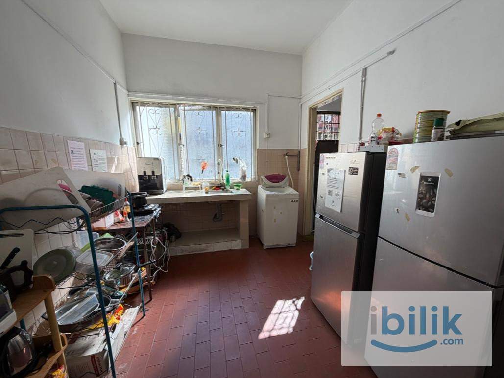 💫💫 SPACIOUS MEDIUM ROOM FOR LONG STAY AT SS2💫💫 - Image 5