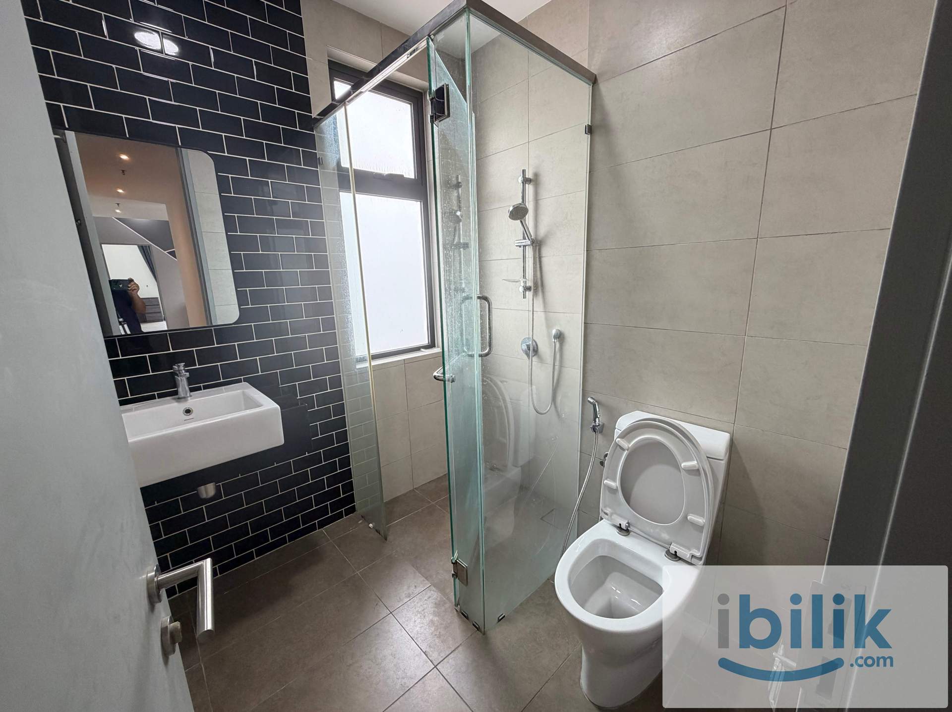 💫Union Suites Bandar Sunway | Condo Room For Rent | Student Accommodation | Move In Immediately 💫 - Image 4