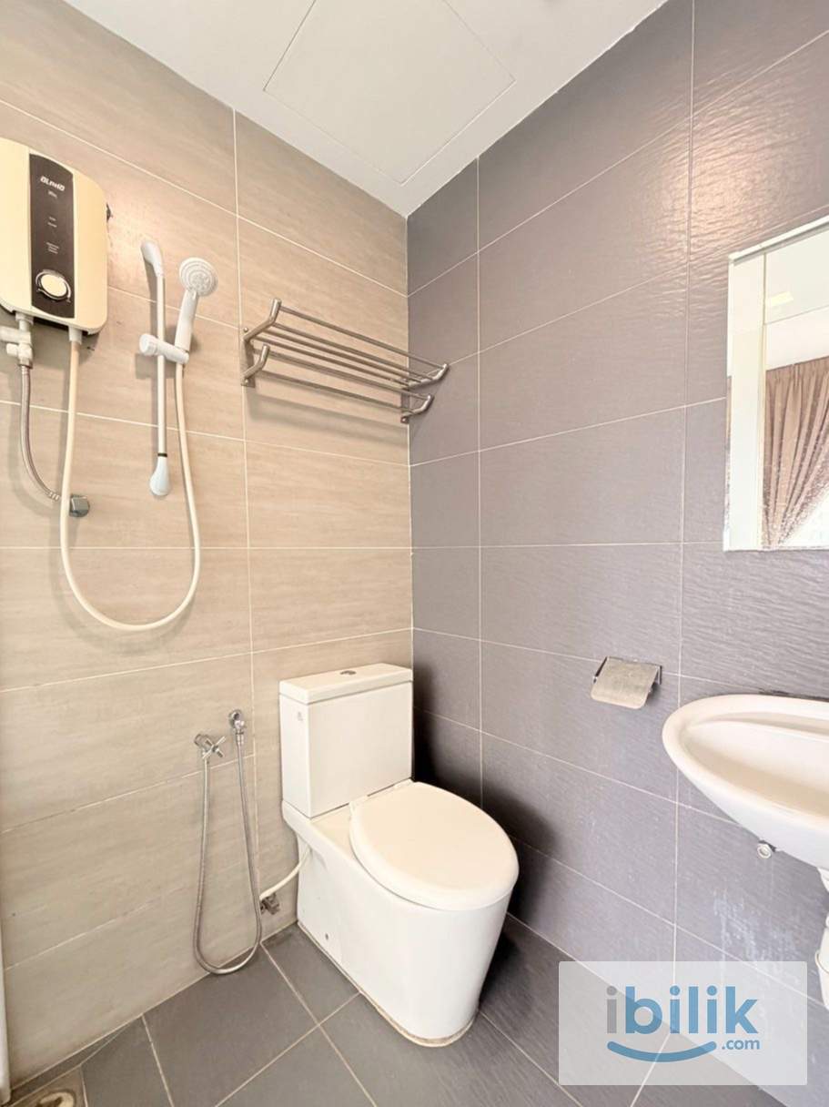 🌟Nearby BMC Mall🌟Co Living Hotel Room | Long Stay | Private Bathroom 🌟 - Image 2