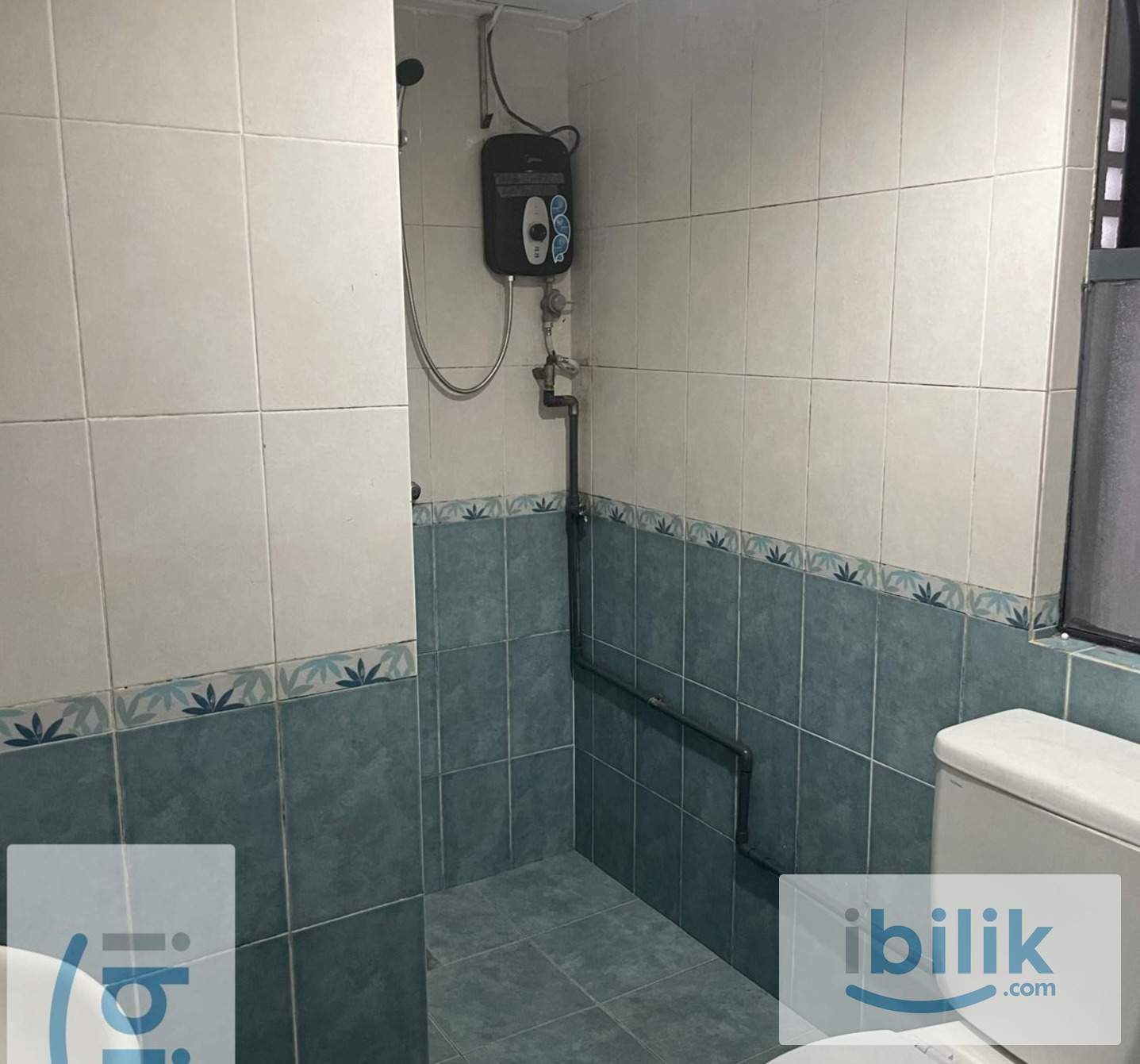 Fully Furnished Balcony Room near KLCC - Only RM 1,0000 / Month - Image 4
