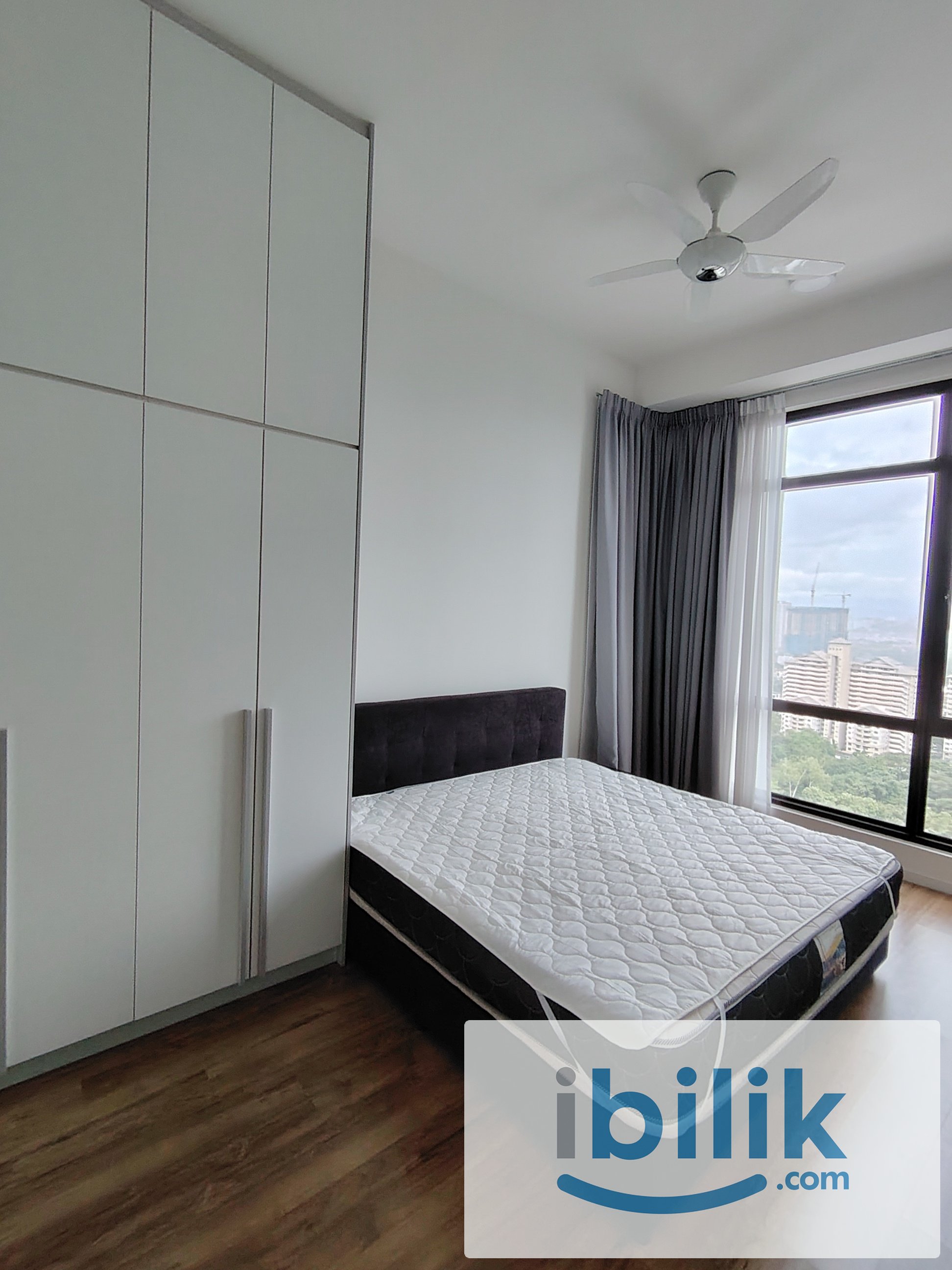 Master Bedroom - Image 1