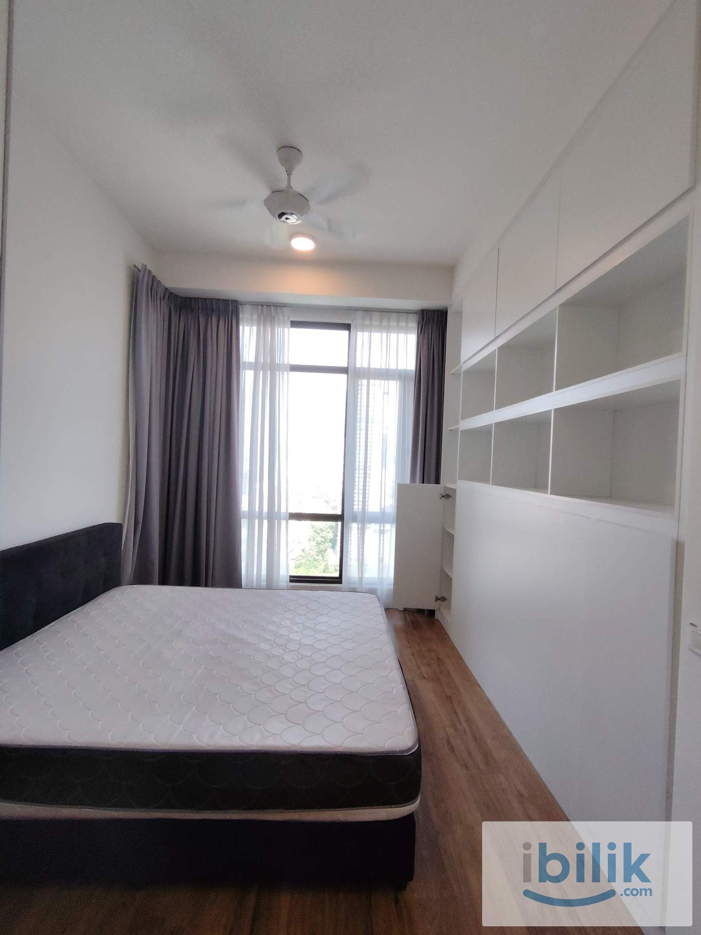Master Bedroom - Image 1