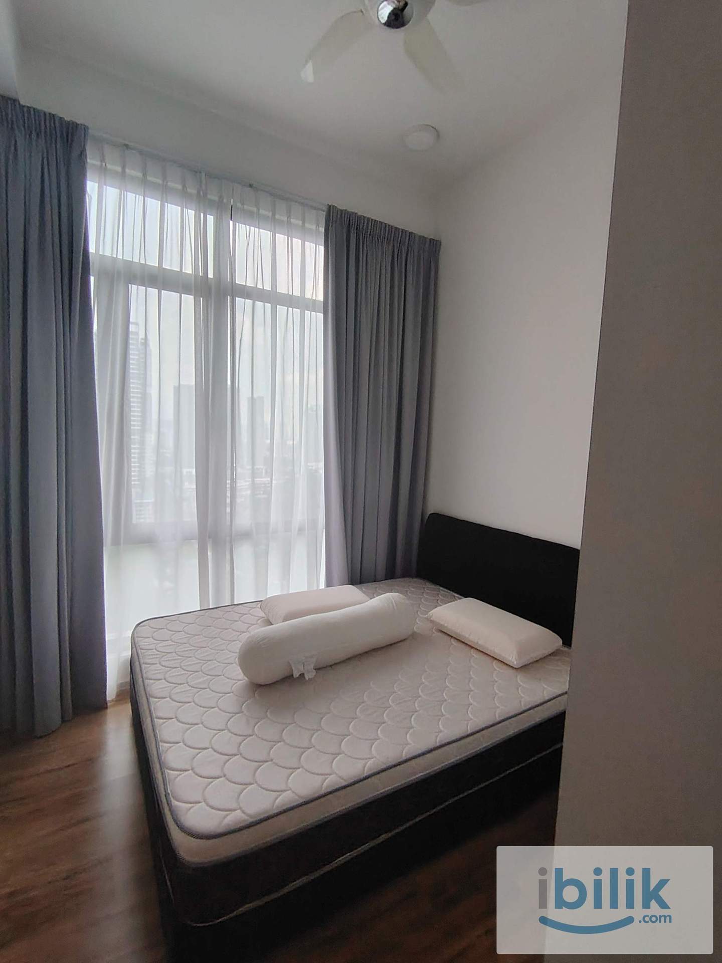 Medium Room - Image 2