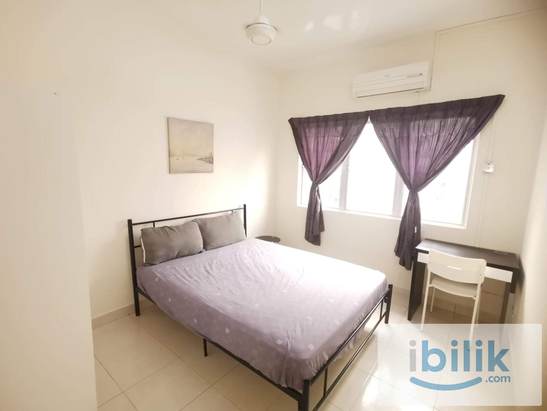 Middle Room - Image 2