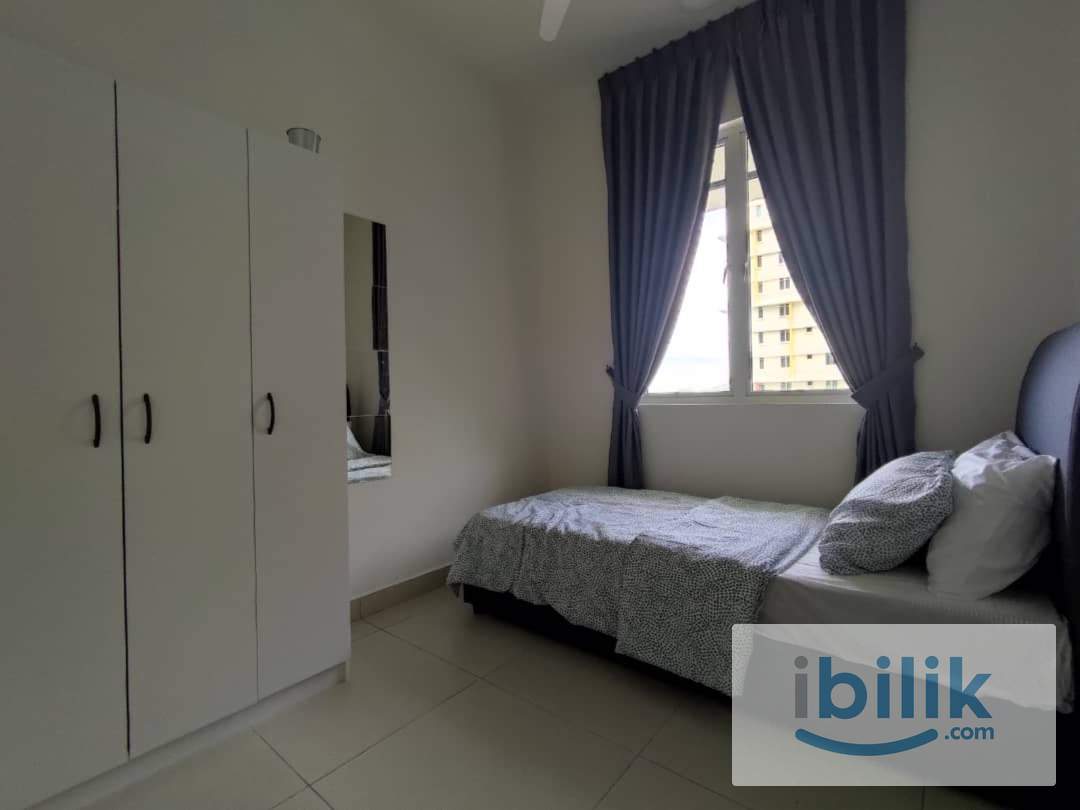 👨 All Male Medium Room D at Residensi Suasana, Damansara Damai - Image 2