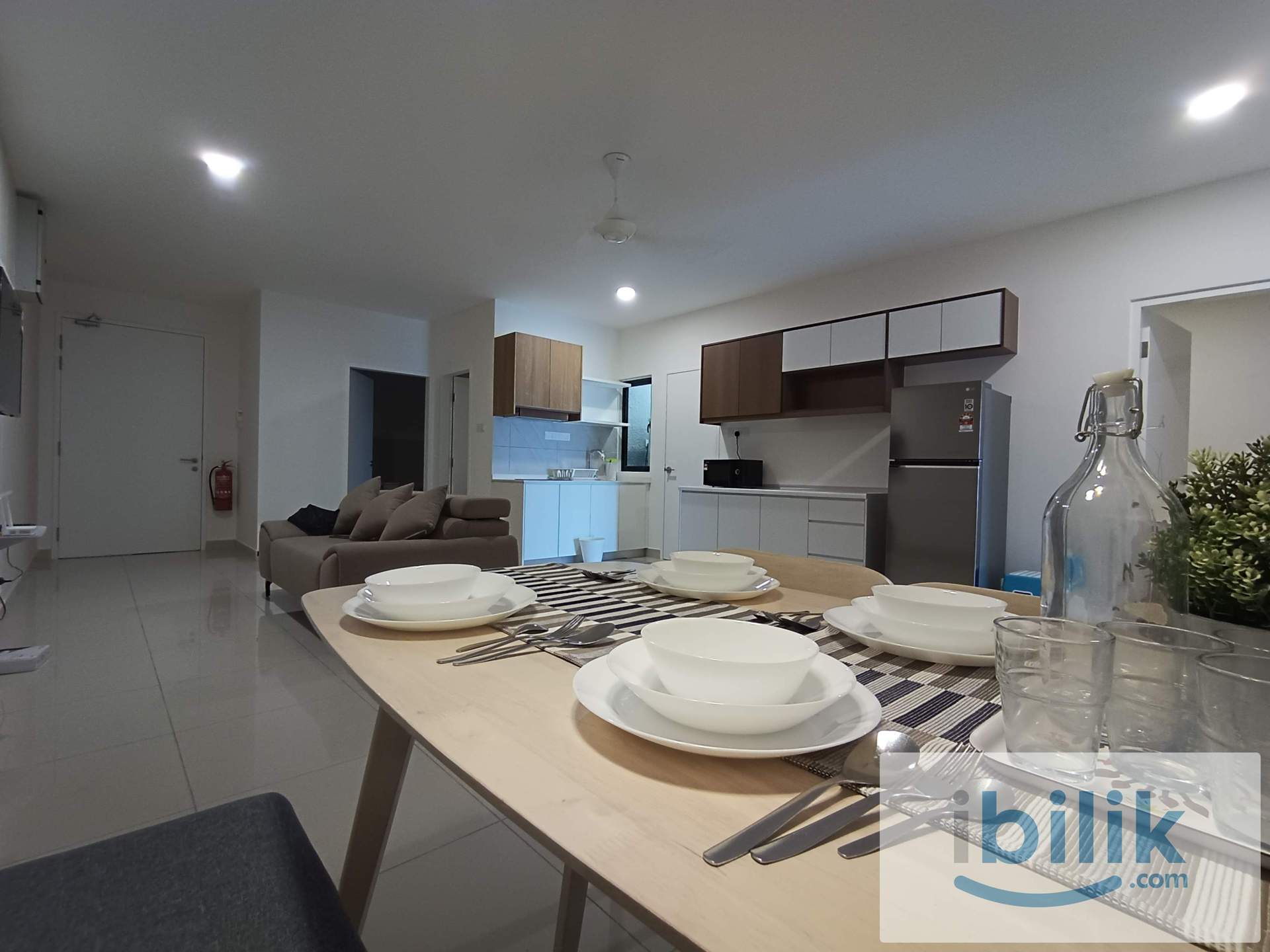 RD 👩🏼 All Female Master A (B206) Room AraTre Residence, Ara Damansara - Image 5