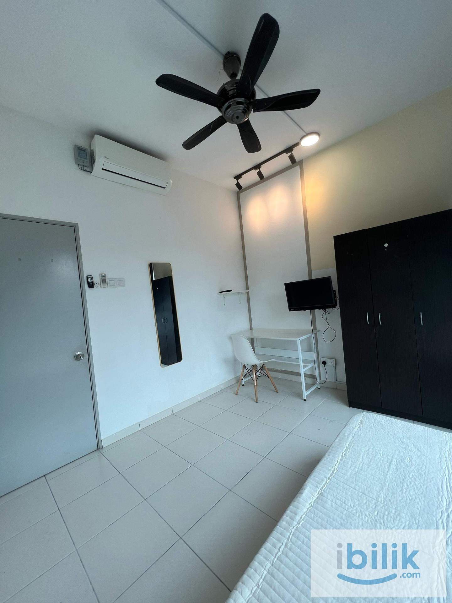 BYL Zero Deposit 👨🏻‍🦰 All Male Medium Room 2 (D289) at The Zizz, Damansara Damai - Image 1