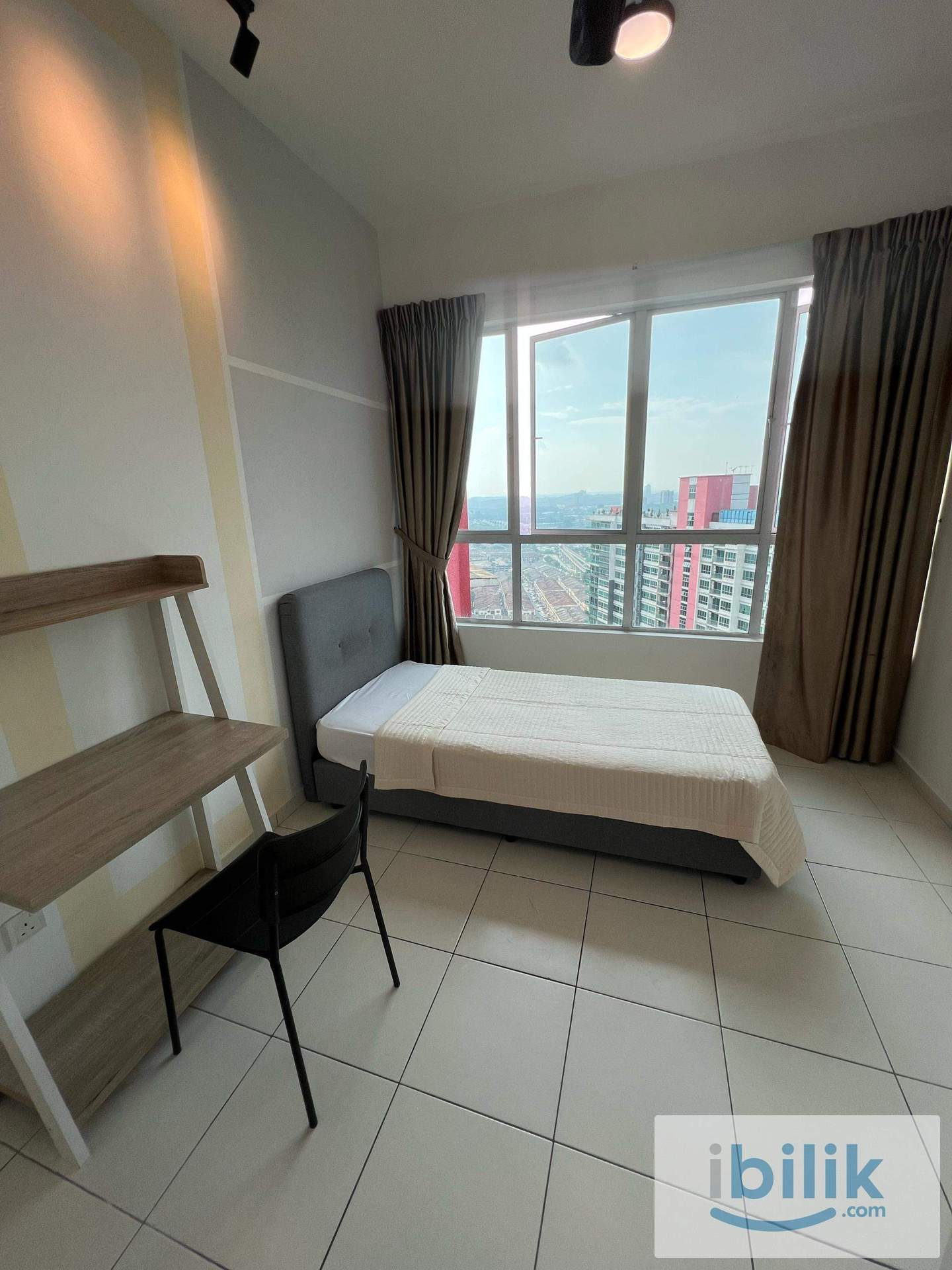 BYL Zero Deposit 👨🏻‍🦰 All Female Master Room 1 (D2818) at The Zizz, Damansara Damai - Image 3