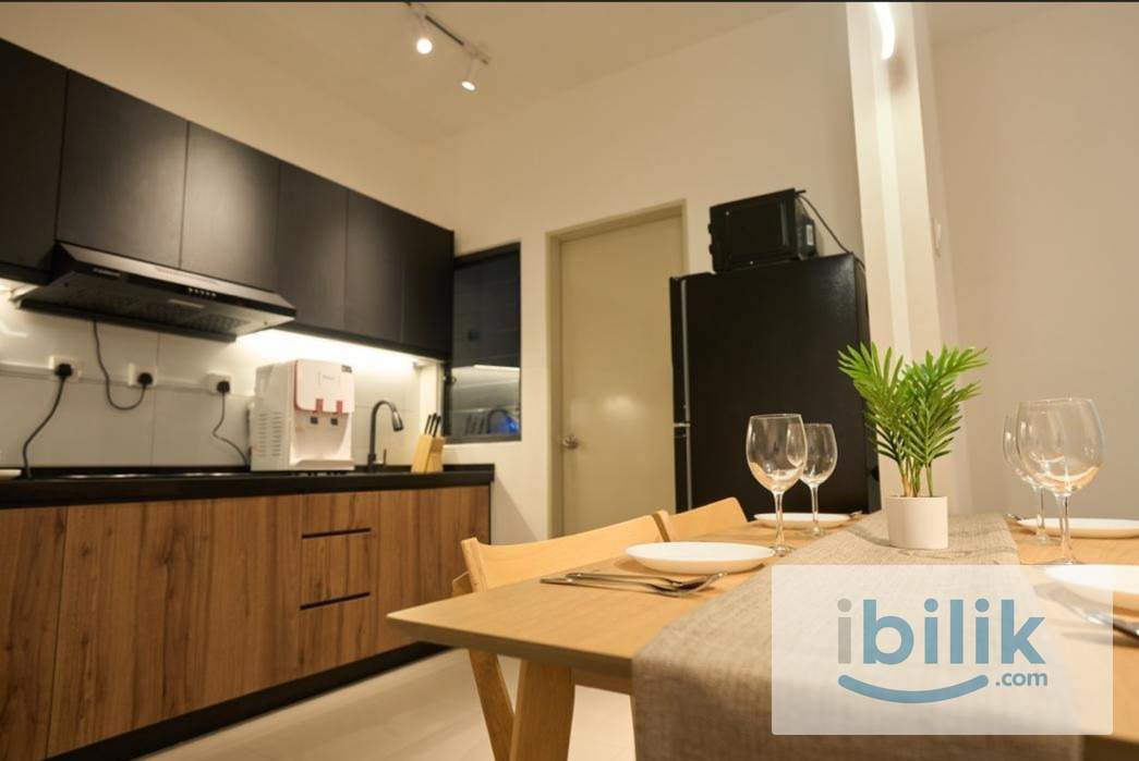 One Equine Residence Room For Rent  - Image 1